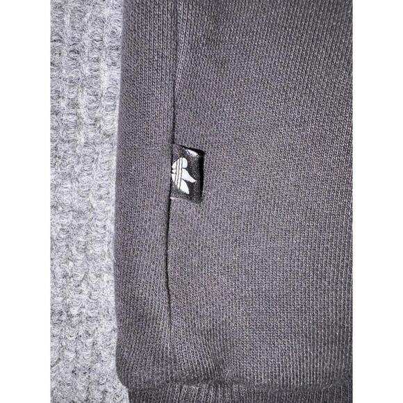 Adidas Sweatshirt Adult XL Gray Black Trefoil Logo Fleece Crewneck Streetwear - Picture 7 of 11